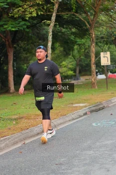 Runner Photo 5676221