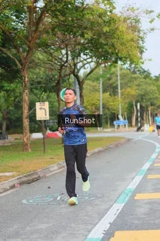 Runner Photo 5676229