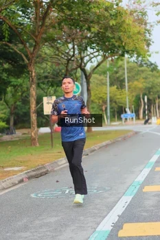Runner Photo 5676232