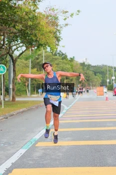 Runner Photo 5676258