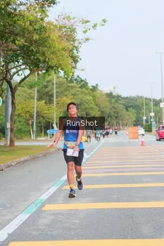Runner Photo 5676274