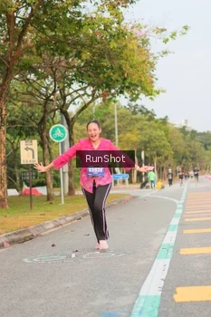 Runner Photo 5676289