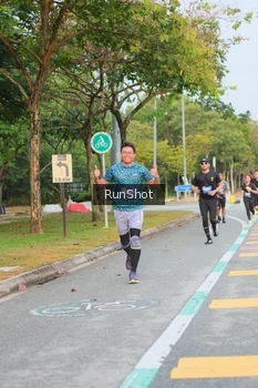 Runner Photo 5676292