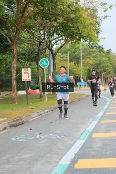 Runner Photo 5676294