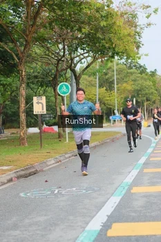 Runner Photo 5676307