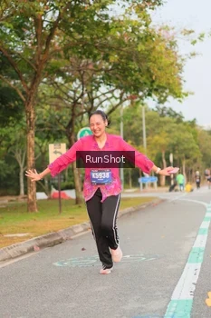 Runner Photo 5676370
