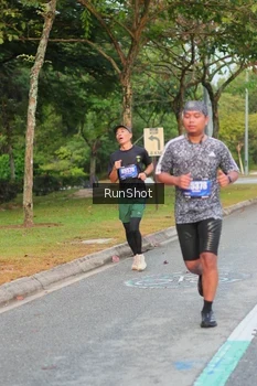 Runner Photo 5676382