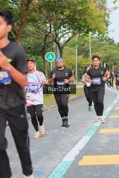 Runner Photo 5676416
