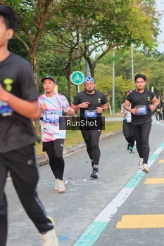 Runner Photo 5676418