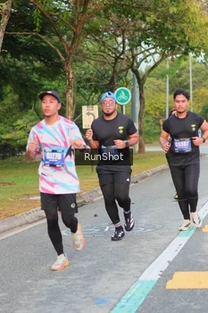 Runner Photo 5676422