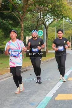 Runner Photo 5676423
