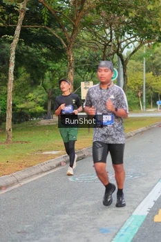 Runner Photo 5676424