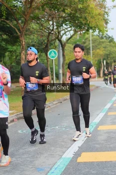 Runner Photo 5676427