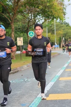 Runner Photo 5676432