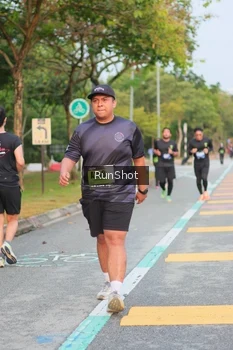 Runner Photo 5676460