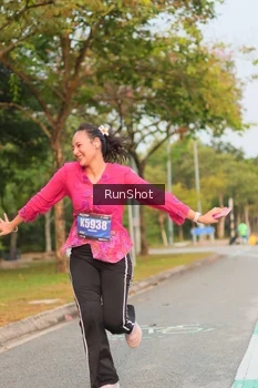 Runner Photo 5676469
