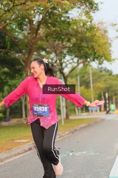 Runner Photo 5676484