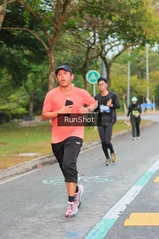 Runner Photo 5676510