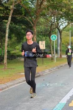 Runner Photo 5676517