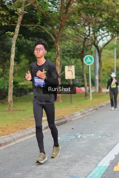Runner Photo 5676521