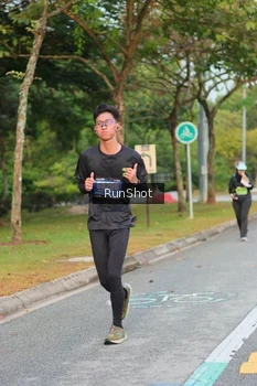 Runner Photo 5676522
