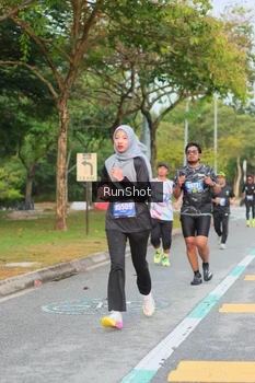 Runner Photo 5676536