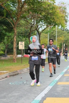 Runner Photo 5676542