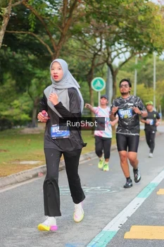 Runner Photo 5676563