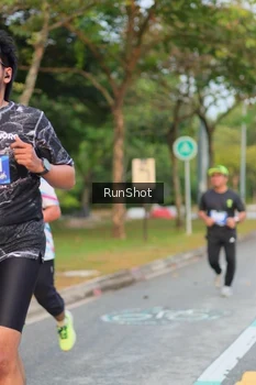 Runner Photo 5676566