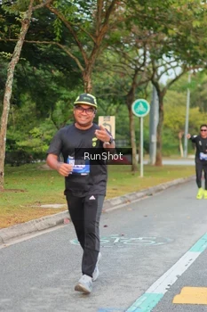 Runner Photo 5676586