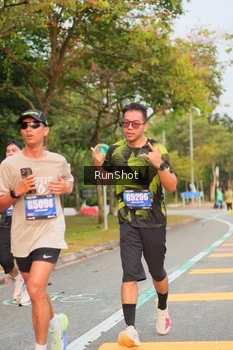 Runner Photo 5676588