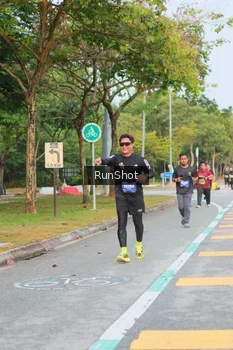 Runner Photo 5676589