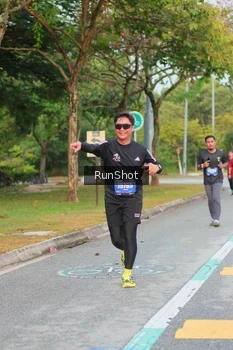 Runner Photo 5676601