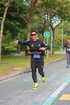 Runner Photo 5676604