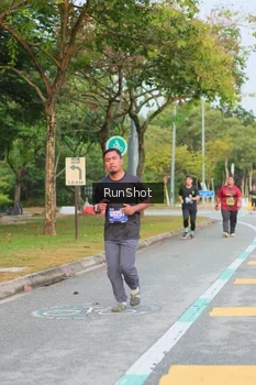 Runner Photo 5676614
