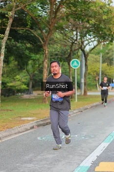 Runner Photo 5676618
