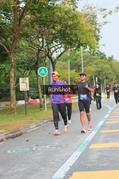 Runner Photo 5676655