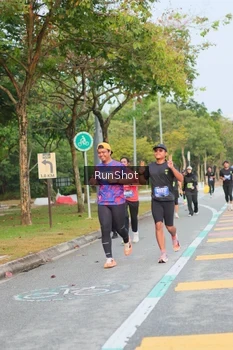 Runner Photo 5676656