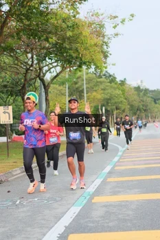 Runner Photo 5676659