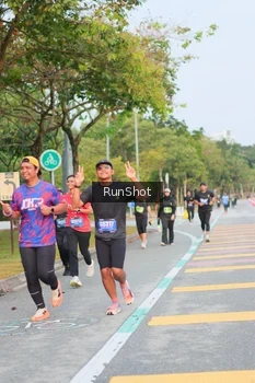 Runner Photo 5676663