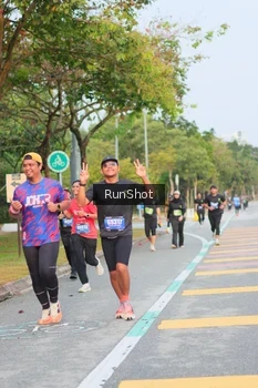 Runner Photo 5676664