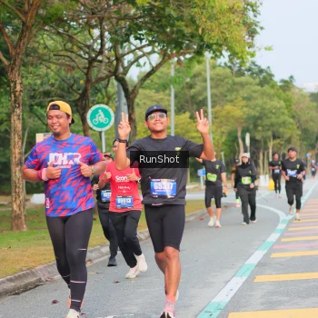 Runner Photo 5676666