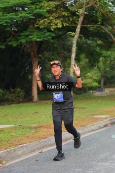 Runner Photo 5676697