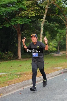 Runner Photo 5676698