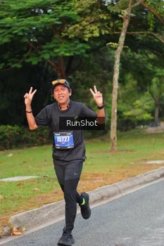 Runner Photo 5676699