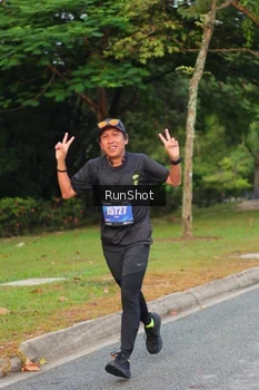 Runner Photo 5676700