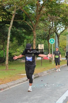 Runner Photo 5676711