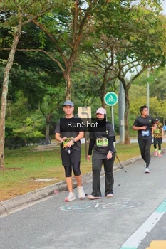 Runner Photo 5676720