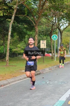Runner Photo 5676746