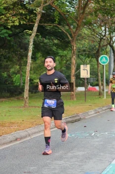 Runner Photo 5676751